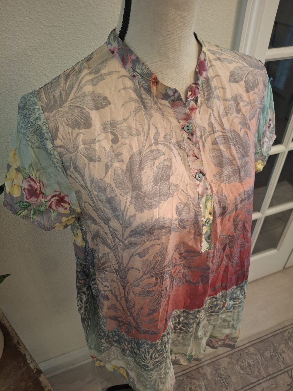 Johnny Was Multicolor Floral Ombre Silk Tunic - Red, Blue, Cream - Picture 3 of 6
